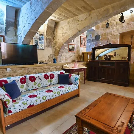 Villa Mill House Għarb
